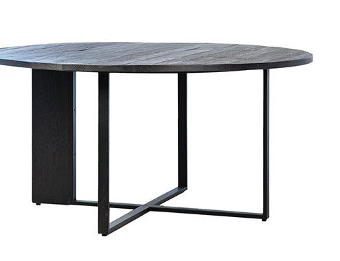 HZ Table and RC Chair